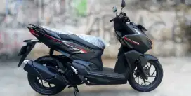Dp 1jt Vario 160 125 (Bi jelek ktp daerah bs kredit Honda