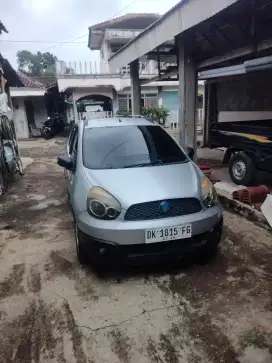 Geely LC cross 2012 MT