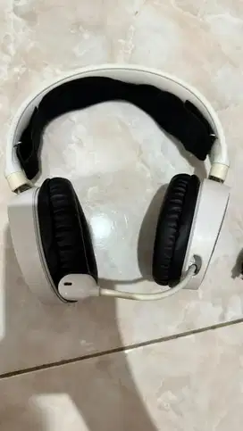 Jual Headset Steelseries Artics 3, Second, Murah meriah !!