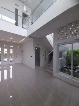 Jual Rumah Baru di Cigadung