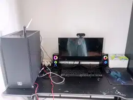 Komputer set (motherboard, keyboard,SSD baru)