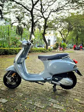 JUAL MURAH VESPA S 125 IGET 2017 MULUS