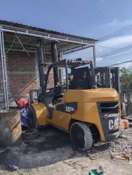 Rental/sewa forklift