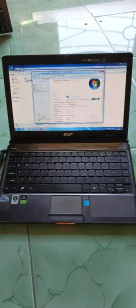 Acer 12 inch waras