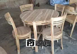 Meja kursi kafe