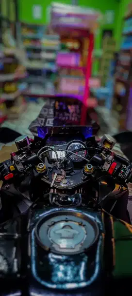 Motor Yamaha R15 V2 2015