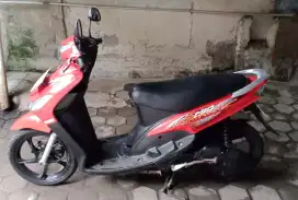 DIJUAL MIO SMILE 2011.