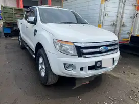 Cash!! Ranger XLT 2012