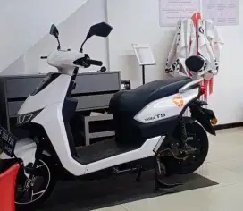 Dijual yadea t9 2024
