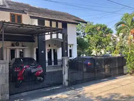 Rumah HOOK 2 Lantai Terawat di Komplek Margahayu Raya Metro Bandung