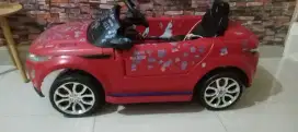 Mobil remot anak merk FORD