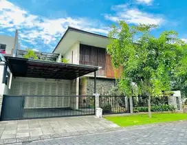 DIJUAL RUMAH MEWAH GRAHA NATURA TROPICAL MODERN BLOK B HIGH SPEC