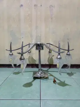 Lampu hias unik bahan stenlis