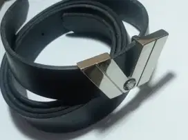 Sabuk Merek :  Versace ( Vintage )