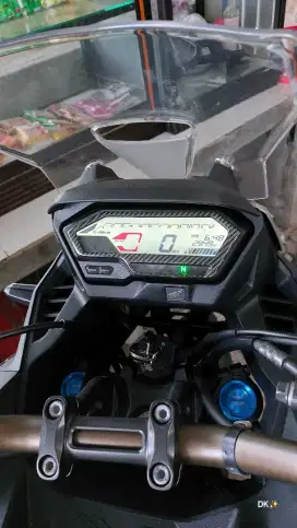 Honda CB 150X 2023