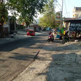Rumah & Toko di Rogojembangan Raya dkt Jalan Raya Kedungmundu