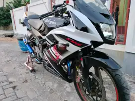 Ninja 2015 Rr istimewa original mulus
