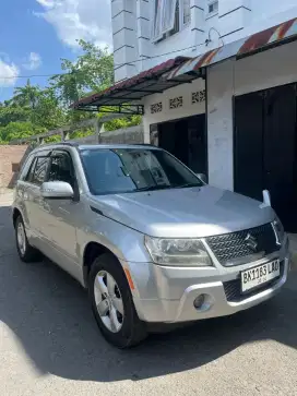 Grand Vitara JLX 2.0 Matic 2011 silver