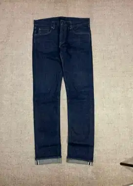Uniqlo selvedge size 31/32