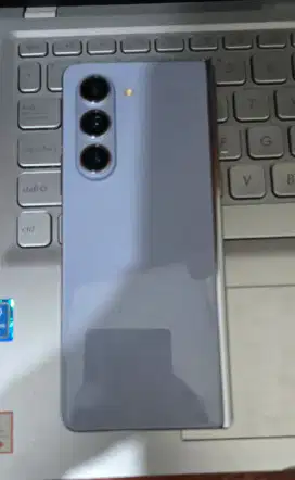 Samsung Z fold 5 12/256