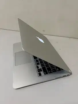 macbook air 2013 layar 13 inch 4/128