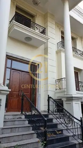 Rumah Bagus Ada Pool Siap Huni Di Pondok Indah (1299-ry)