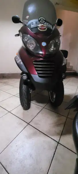 MP3 250 CC 2007