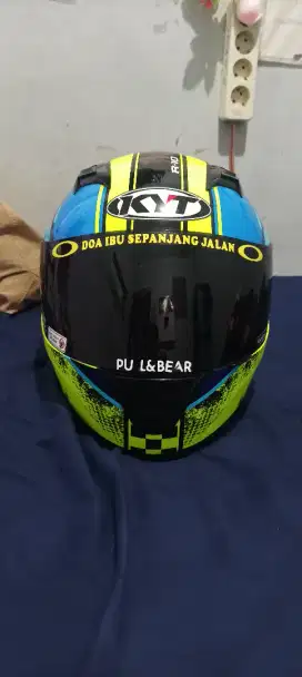 Helm Fullface R10 Mulus! Bekas Jarang Pakai - Harga Nego