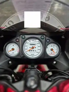 Ninja 250 R Karbu 2012 Low KM Fresh