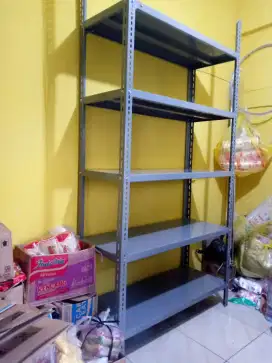 Rak siku besi serbaguna