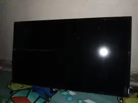 Tv led sharp  LC24LE1751