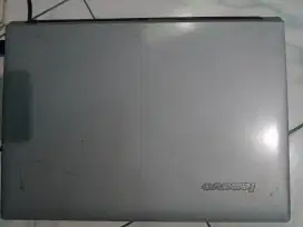 Dijual Laptop Lenovo Core i3 Doubel VGA
