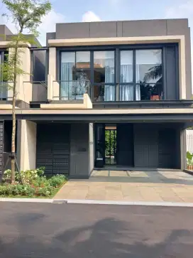 MILIKI RUMAH MEWAH 2 LANTAI DI LIPPO LAND DP RINGAN FREE BIAYA KPR