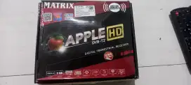 Di jual set top box matrix Apple merah