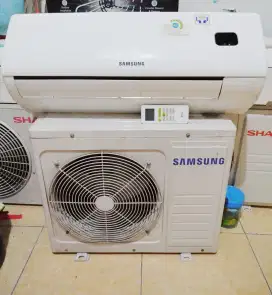 Jual AC Samsung 1/2 PK, mulus + pasang