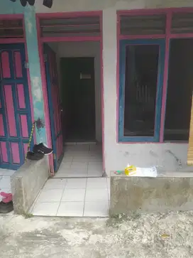 Kos di Bawen lokasi strategis