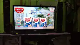 Tv Polytron 32 inch set sound plus stb