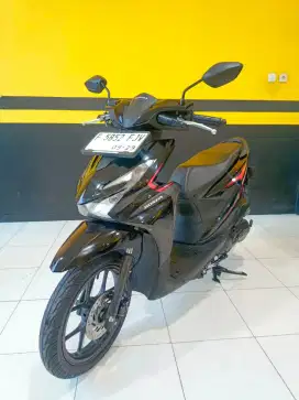 Honda beat sporty cbs like new