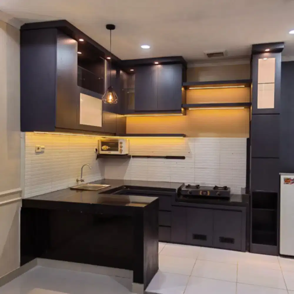 Kitchen set lemari pakaian backdrop TV custom