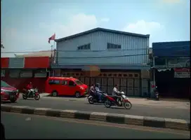 Disewakan Gudang Lokasi Strategis di Jalan Raya Bekasi