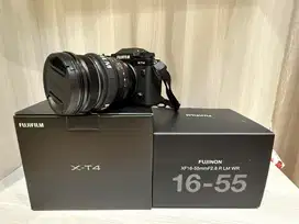 Dijual camera FUJIFILM X-T4 dan lensa XF 16-55mm F2.8 R LM WR