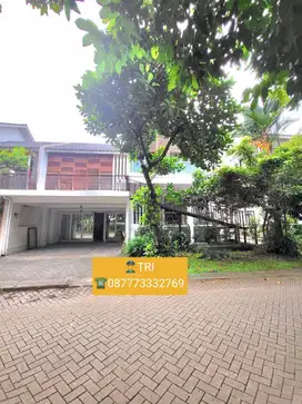 16201/jual cepat rumah 2.5 lantai kebayoran villas essence bintaro