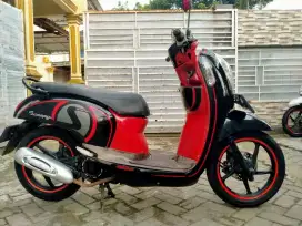 Honda Scoopy FI lengkap motor sehat walafiat kterangan Detail dibawah