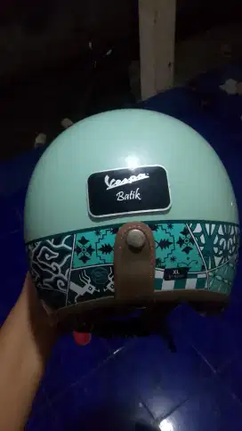 Helem vespa batik