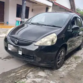 Jazz 2006 hitam sehat