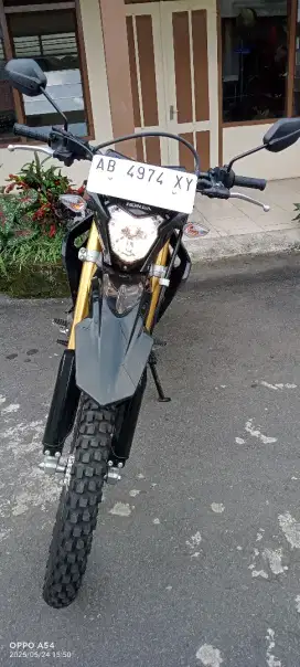 Honda CRF 150 2024