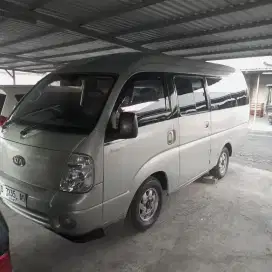 KIA Travello Unit siap pakai