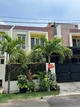 Dijual Rumah KT 3+1 di cluster Ifolia Harapan Indah  Bekasi