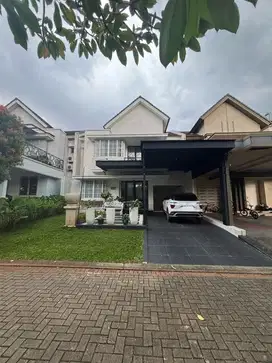 Rumah Mewah semi Furnish Siap Huni dekat clubhouse di Delatinos BSD