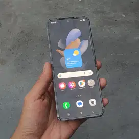 SAMSUNG GALAXY Z FLIP 4 SEIN 5G 512 GB MINUS RINGAN FUNGSI 100% NORMAL